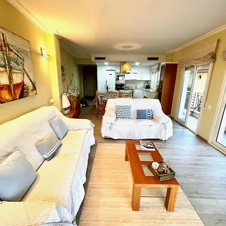 Apartment Seahomes Vacations - Nautic Maritime *