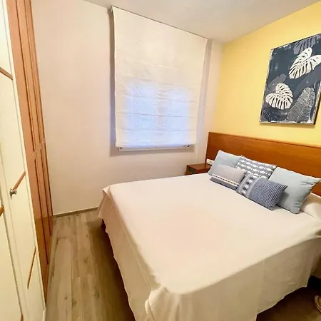 Seahomes Vacations - Nautic Maritime Apartment *