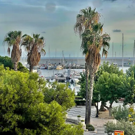 Apartment Seahomes Vacations - Nautic Maritime