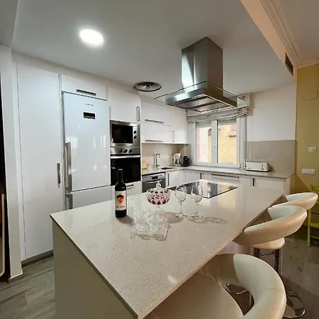 Seahomes Vacations - Nautic Maritime Apartment Blanes