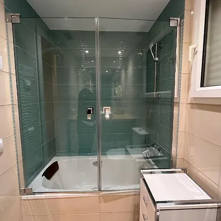 Seahomes Vacations - Nautic Maritime Apartment Blanes