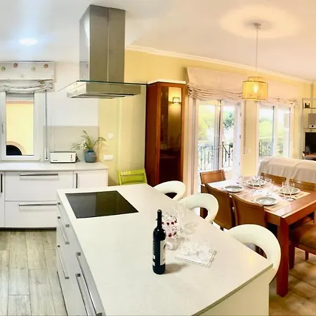 Apartment Seahomes Vacations - Nautic Maritime *